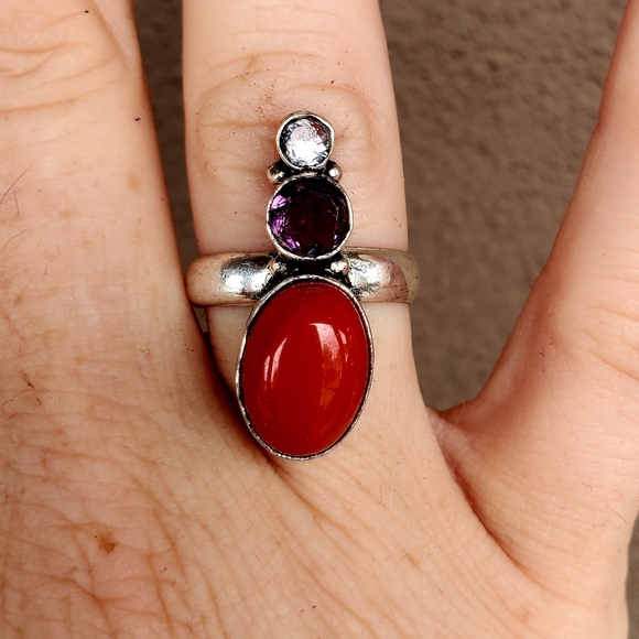 New Red Coral and Amethyst 925 Silver Ring. - Picture 11 of 13